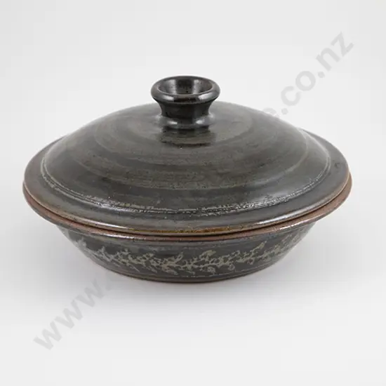 Mirek Smisek lidded casserole