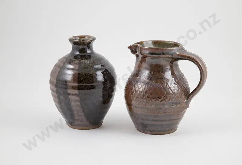 Mirek Smisek Jug & Vase (2) Image 1++