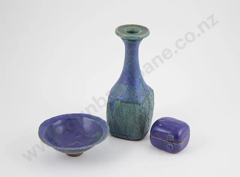 Graeme Storm Vase, Dish & Lidded Pot (2) Image 1++