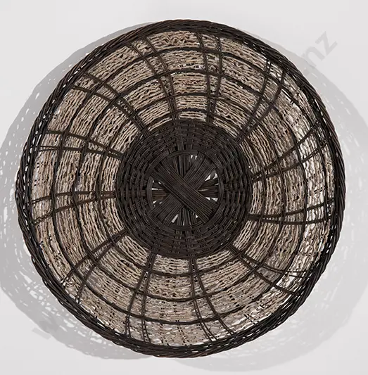 Ruth Castle Wall Dish Image 1++