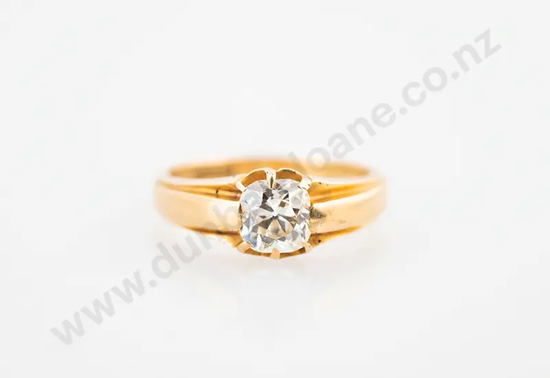 Edwardian Gents 18ct Solitaire Diamond Ring Image 1++