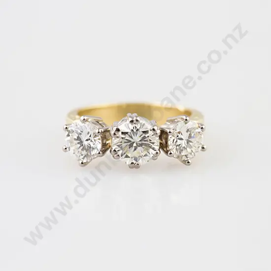 18ct Three Stone Diamond Ring