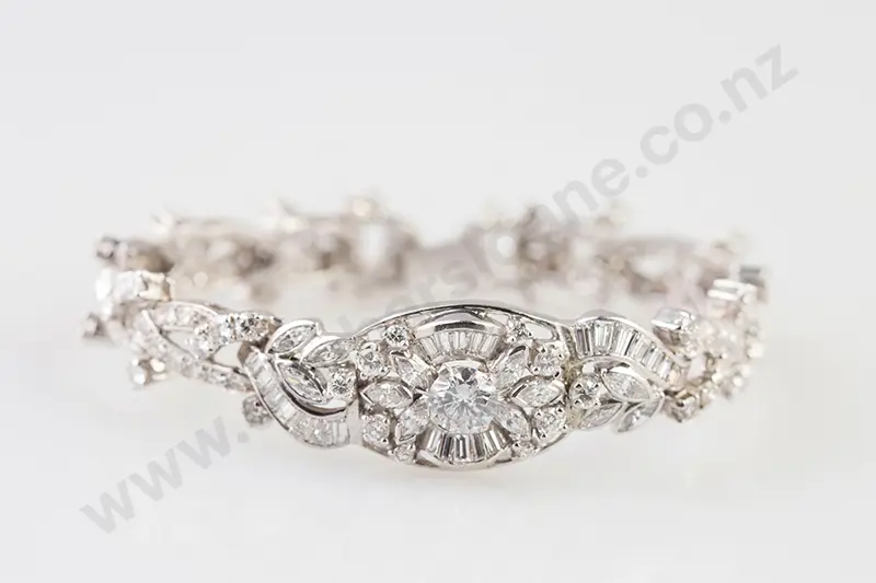 All Platinum 161stone Diamond Bracelet Image 1++