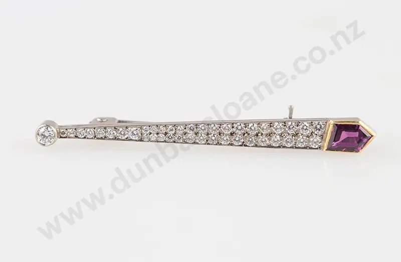 18ct & Platinum 42stone Diamond and Purple Sapphire Brooch/Pendant Image 1++