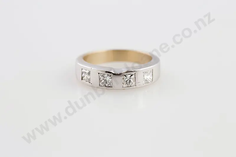 18ct White Gold Four Stone Diamond Ring Image 1++