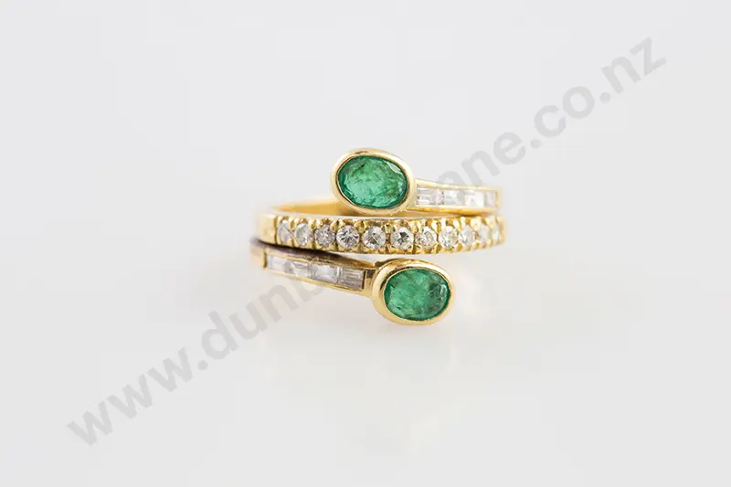 18ct 21stone Emerald & Diamond Ring Image 1++