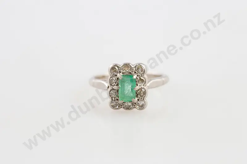 Platinum & 18ct White Gold 11Stone Emerald & Diamond Cluster Ring Image 1++