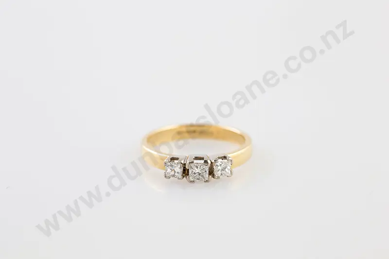 18ct Three Stone Diamond Bridge Ring Image 1++