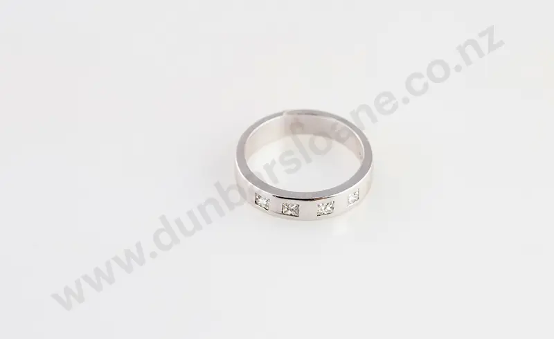 18ct White Gold Four Stone Diamond Eternity Band Image 1++
