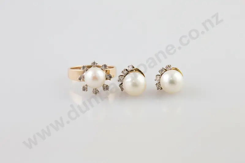 9ct Single Cultured Pearl and Diamond Cluster Ring with Matching Earrings Image 1++