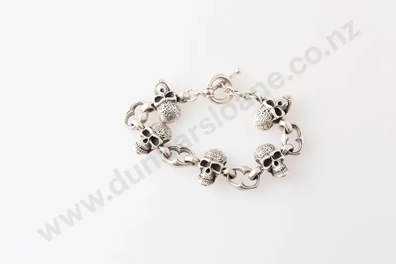 S/S Skull Bracelet Image 1++