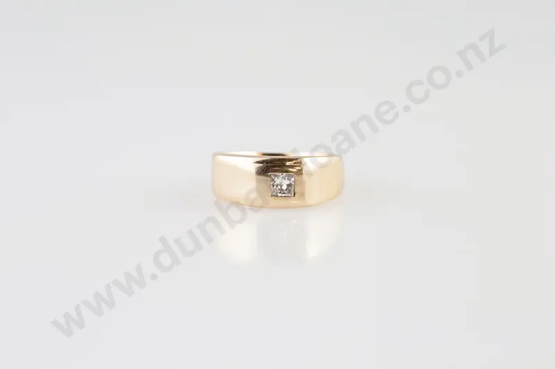 9ct Solitaire Diamond Band Ring Image 1++