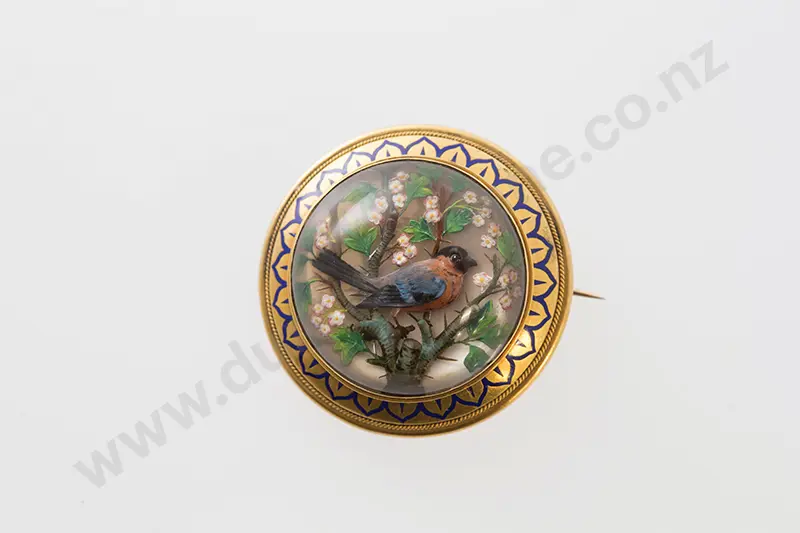 Victorian 18ct Essex Crystal Reverse Intaglio Brooch Image 1++