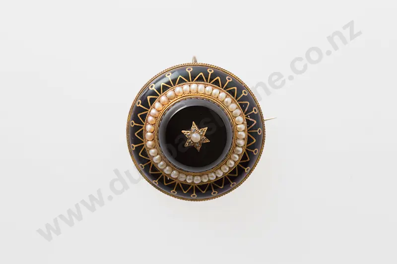 Victorian 15ct French Jet & Black Enamel Target Brooch Image 1++
