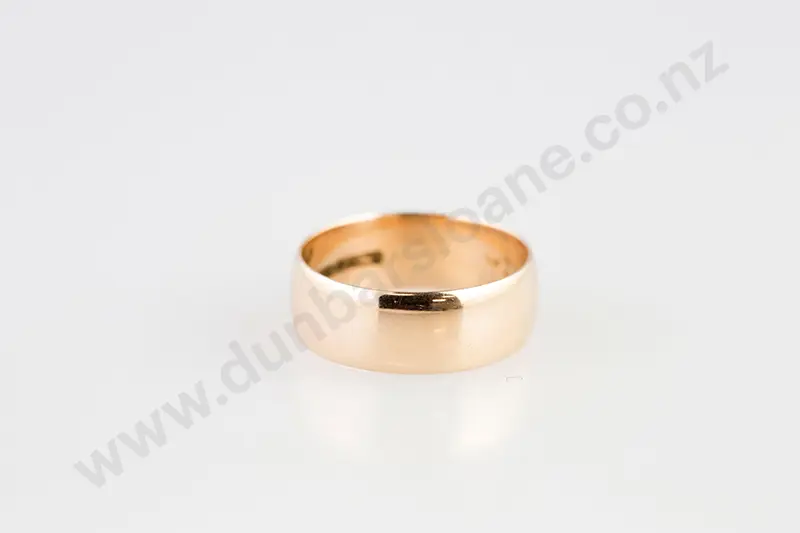 15ct Plain Wedding Band Image 1++