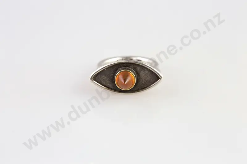 18ct Single Citrine Modern Design Ring Image 1++