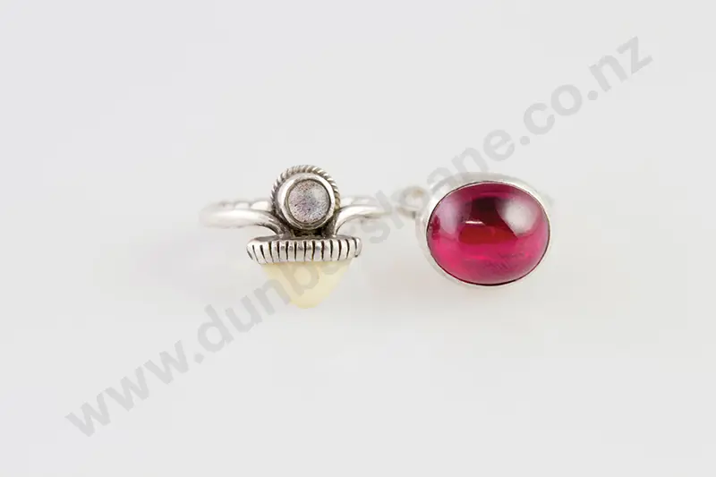 Two S/S & Gem Modern Design Rings Image 1++