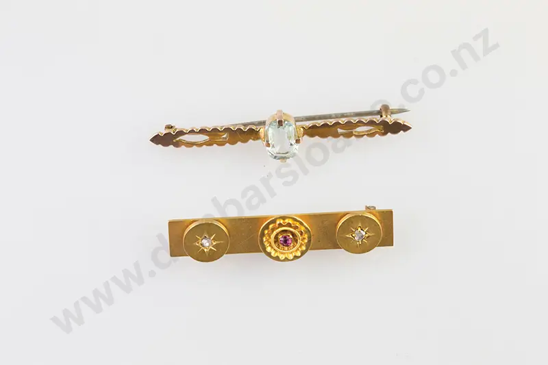 Two Victorian Bar Brooches Image 1++