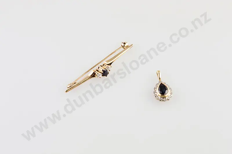 18ct 13stone Sapphire & Diamond Pendant and Bar Brooch Image 1++