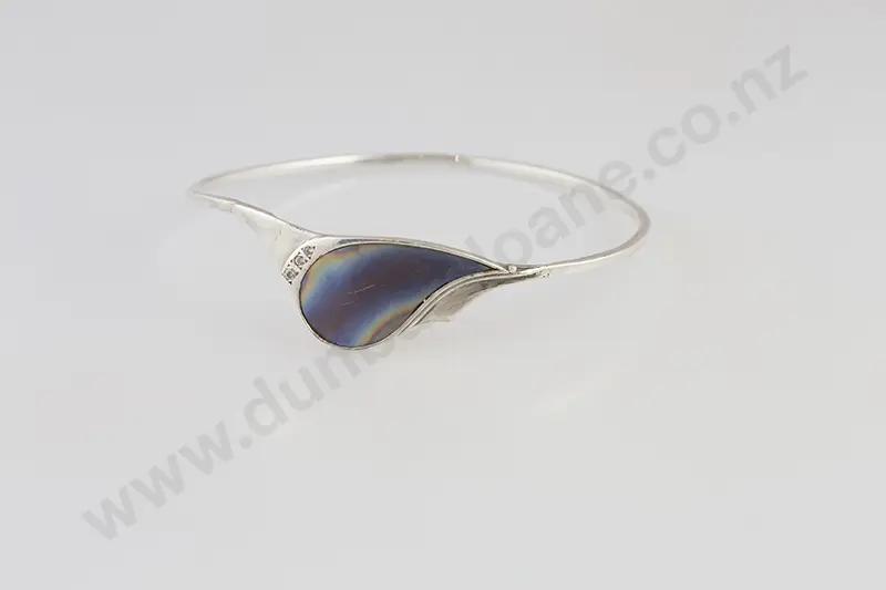 Titanium Three Stone Spinel Bangle Image 1++