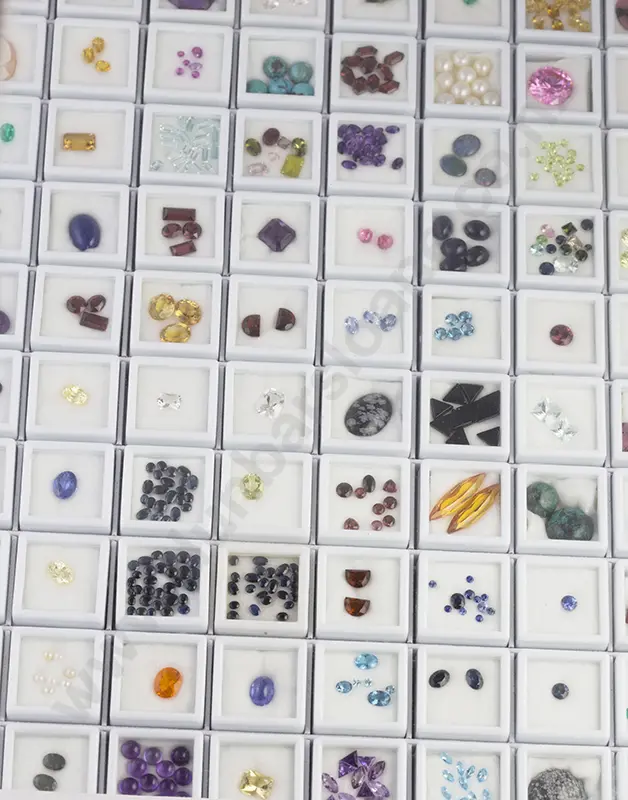 Collection Unmounted Gemstones Image 1++