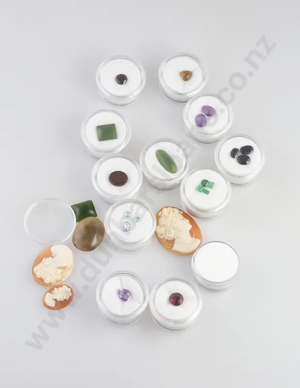 Collection Unmounted Gemstones Image 1++