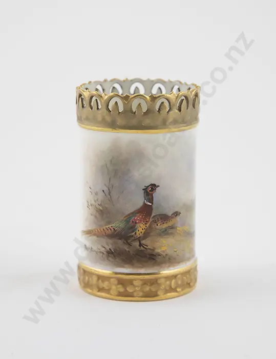 Royal Worcester Posy Vase Image 1++