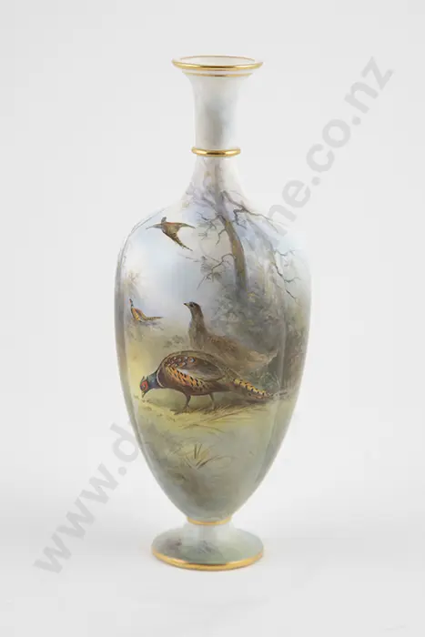 Grainger Royal Worcester Vase Image 1++