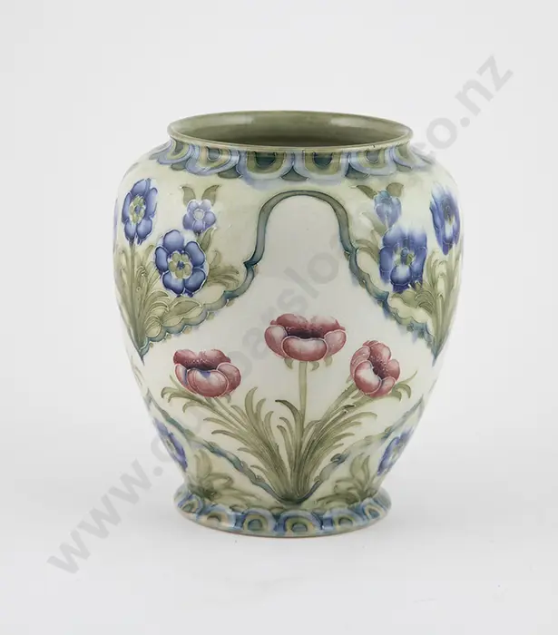 McIntyre Moorcroft Vase Image 1++