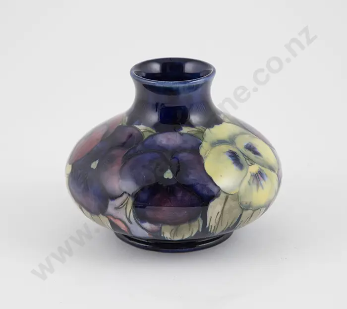 Moorcroft Posy Vase Image 1++