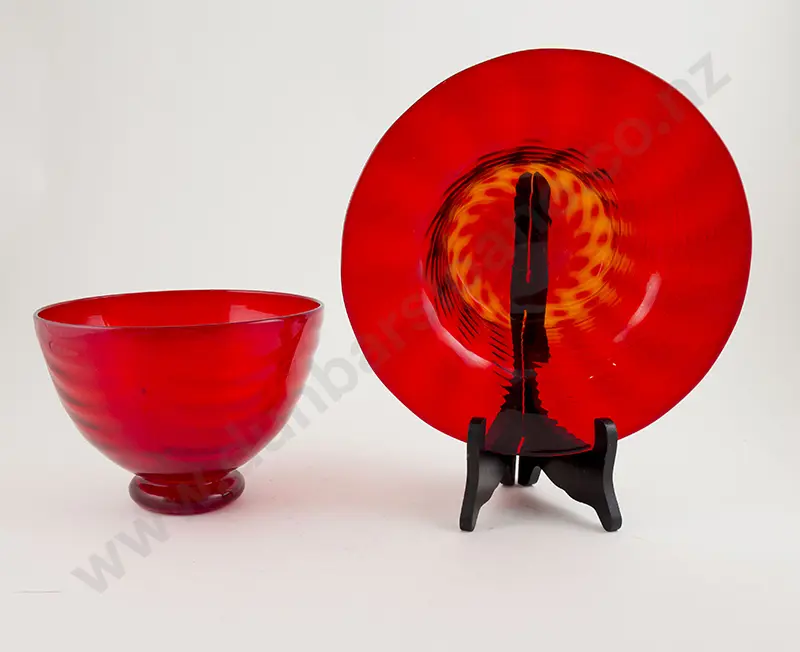 Two Whitefriars Ribbon Optical Bowls Image 1++