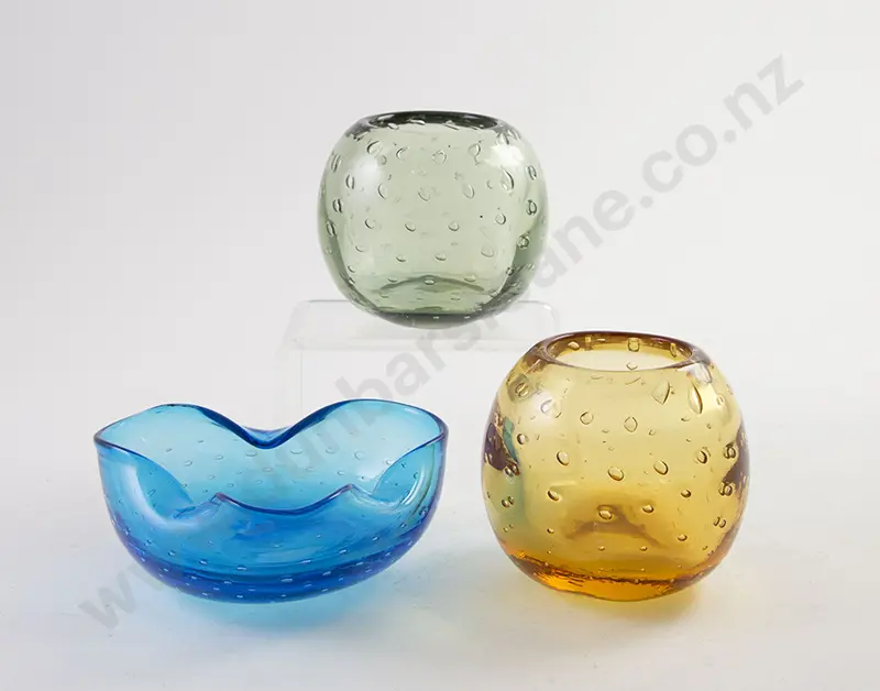 Two Whitefriars Bubble Posy Vases and Dish (3) Image 1++