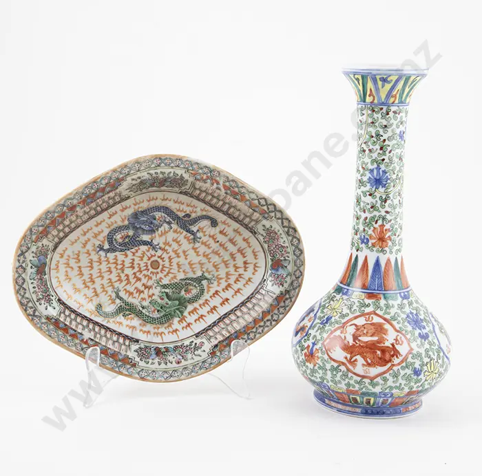 Specimen Vase and Dish Image 1++