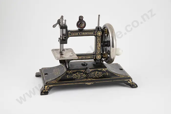 Victorian Cast Iron Sewing Machine By Leigh & Crawford Image 1++
