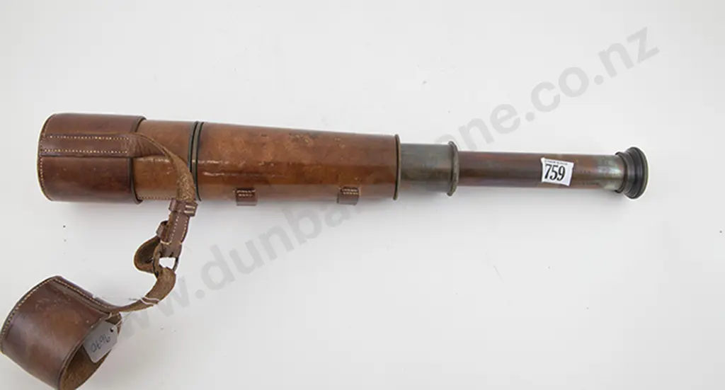 B.B.Ltd Oxidised Brass 3 Draw Telescope Image 1++