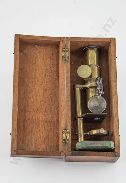 Victorian All Brass Field Microscope Image 1++