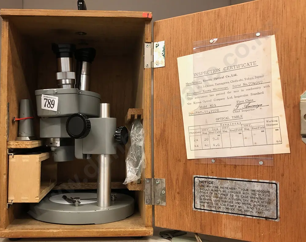 Kyowa Tokyo Binocular Microscope, cased Image 1++