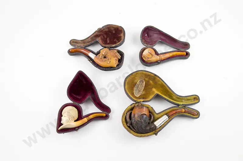 Four Small Meerschaum Pipes Image 1++