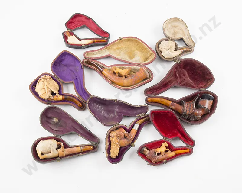 Eight Various Small Meerschaum Pipes Image 1++