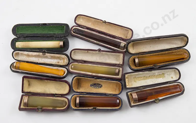 Eight Gold Mounted Cigarette/Cheroot Holders Image 1++