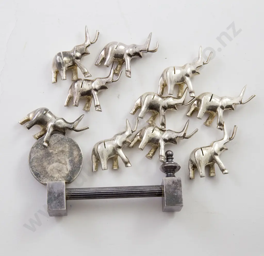 Set Of 10 Elephant Name Card Holders & 1 Larger Image 1++