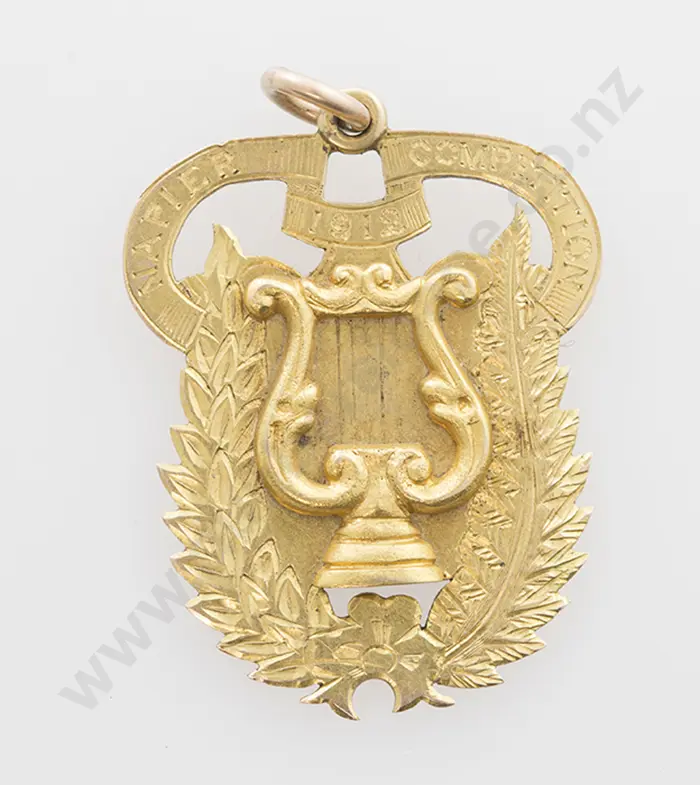 NZ 9ct Gold Prize Medal Image 1++