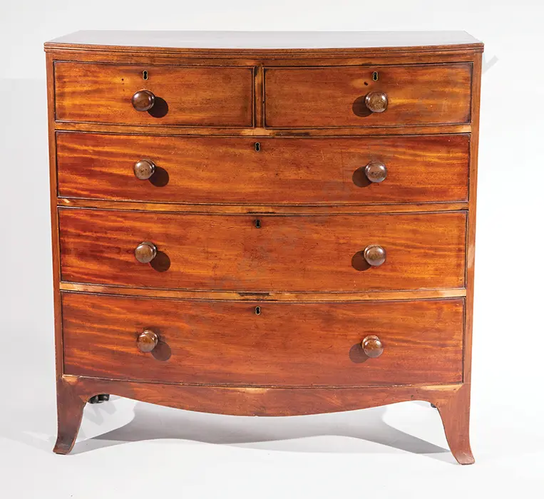 Regency Mahogany Bowfront Chest Image 1++