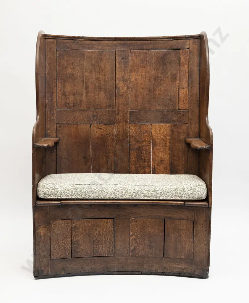 Geo III Oak Two Seat Settle Image 1++