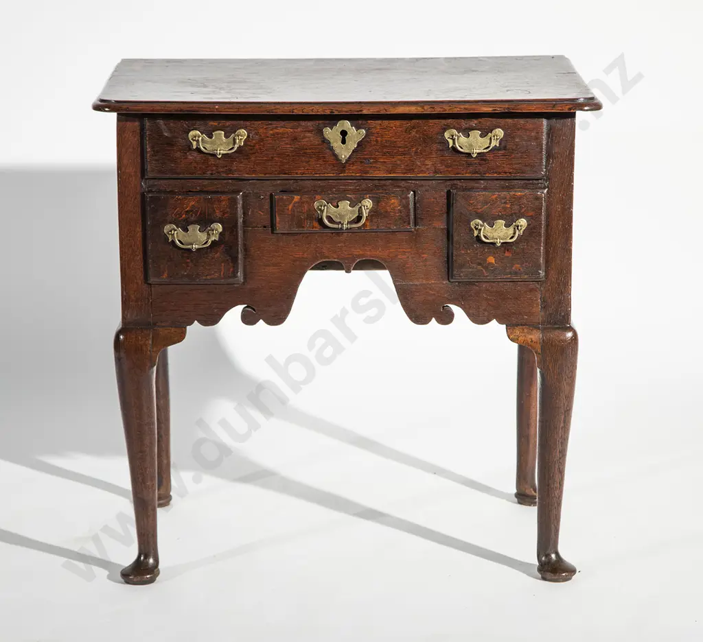 Geo I Oak Lowboy Image 1++