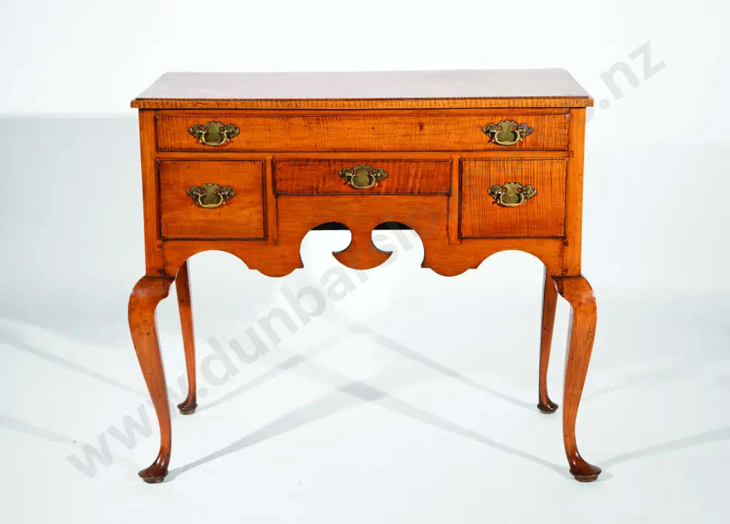 Geo III Satinwood Lowboy Image 1++
