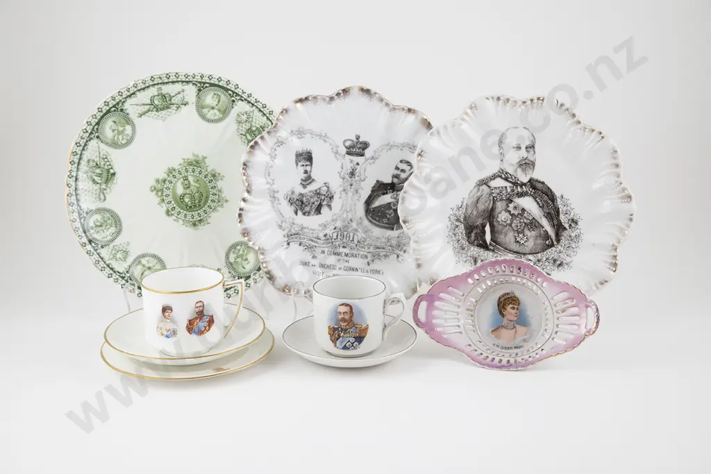 Nine King Geo V & Queen Mary Commemorative Pieces Image 1++