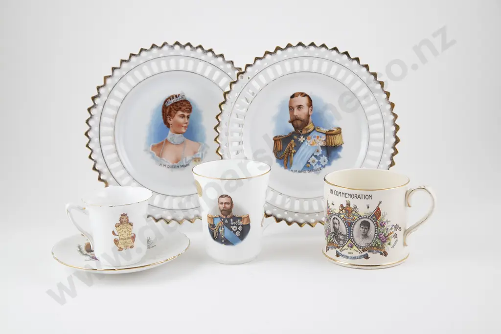 Six King Geo V & Queen Mary Commemorative China Pieces Image 1++