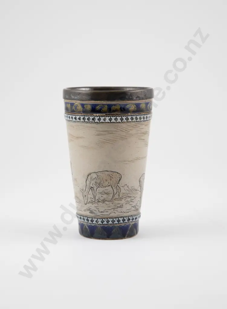 Doulton Lambeth Hannah Barlow Beaker Image 1++