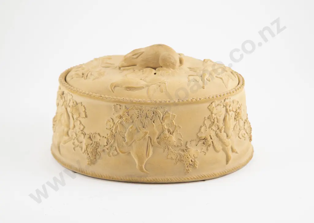 C19th Wedgwood Terracotta Game Pie Dish & Cover Image 1++